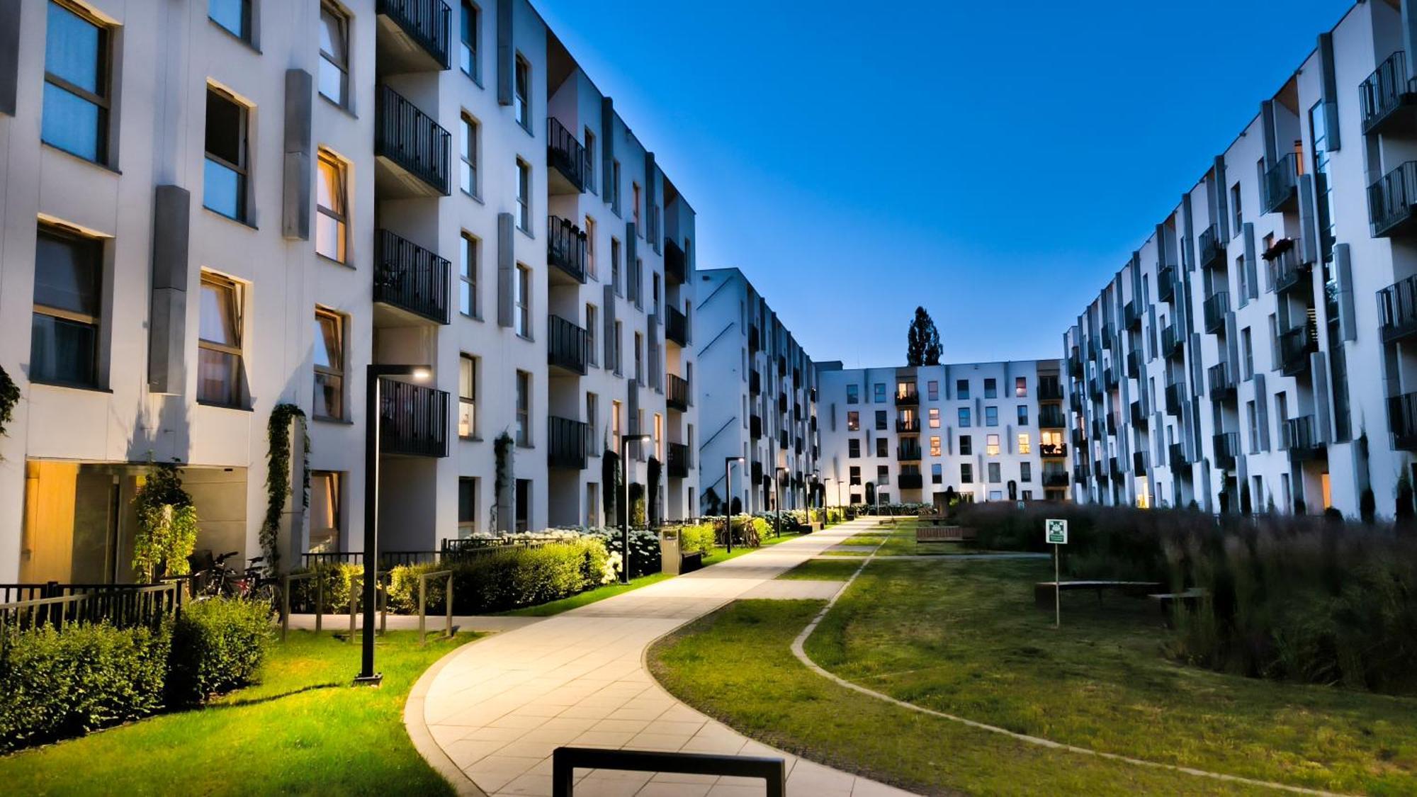 Lema Tauron Arena Two Bedroom Apartment Krakow Bagian luar foto